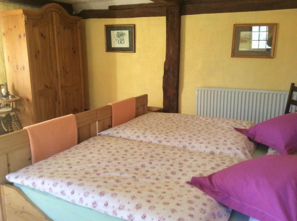 Bed and Breakfast La Boursaie Livarot-Pays-d'Auge Екстер'єр фото